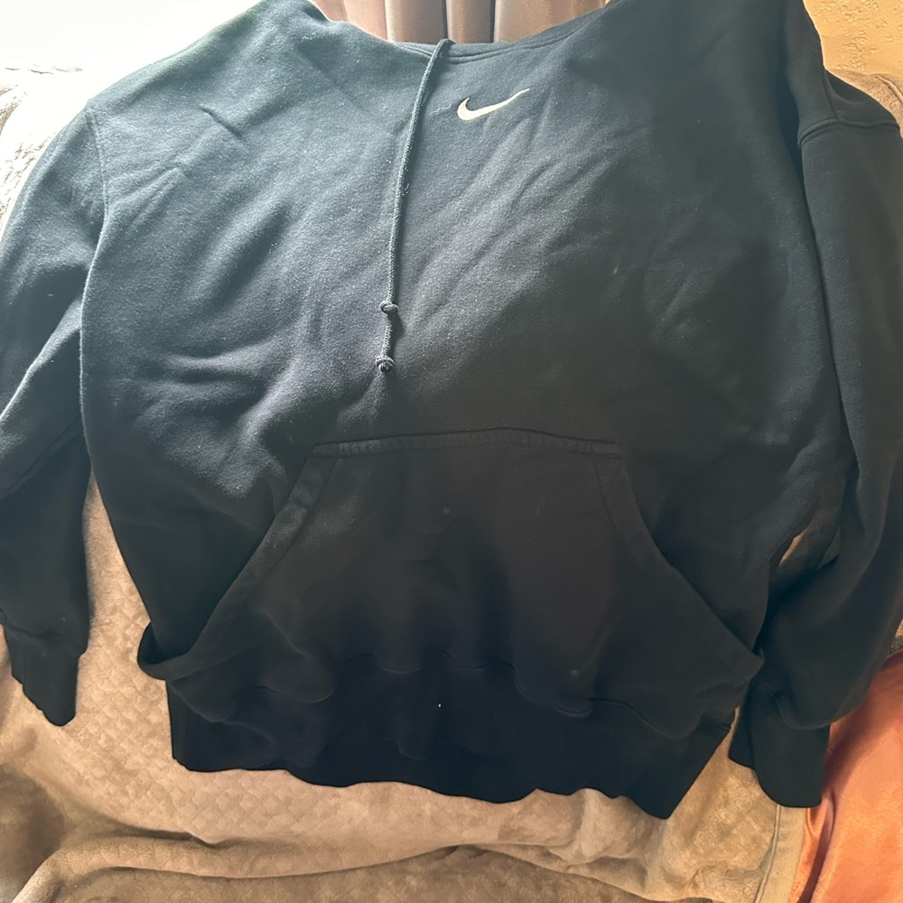 Nike Black Bomber Jacket Sleek Athletic Style